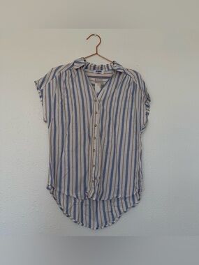 The Workshop Clothing Blue & White Vertical Stripe Button-Up Blouse